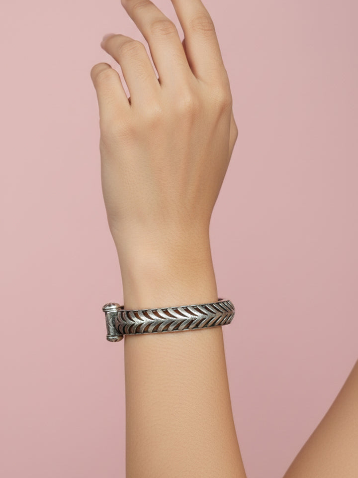 Silver Oxidized Brass Kada