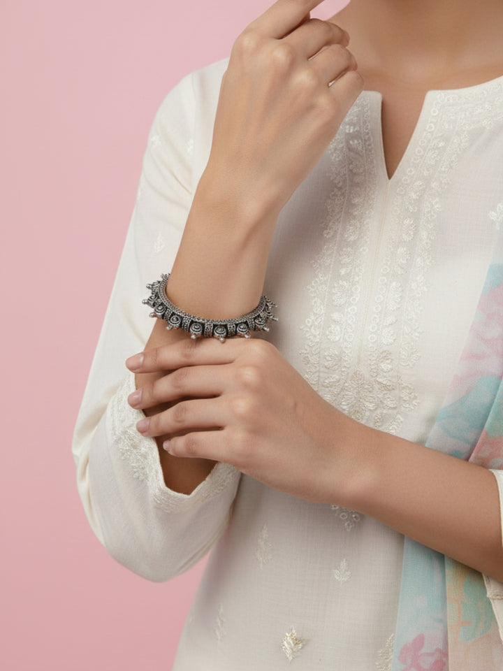 Silver Oxidized Brass Kada