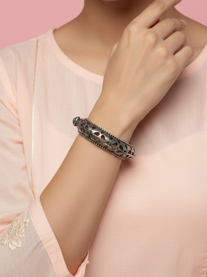 Silver Oxidized Brass Kada