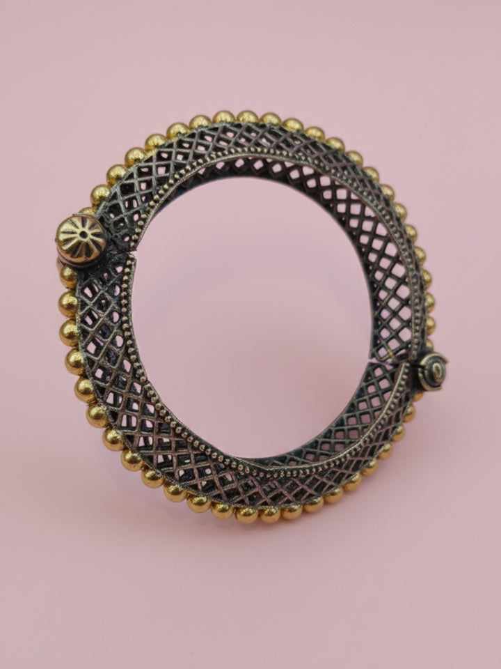 Silver Oxidized Two Tone Brass Kada