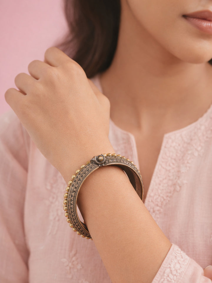 Silver Oxidized Two Tone Brass Kada