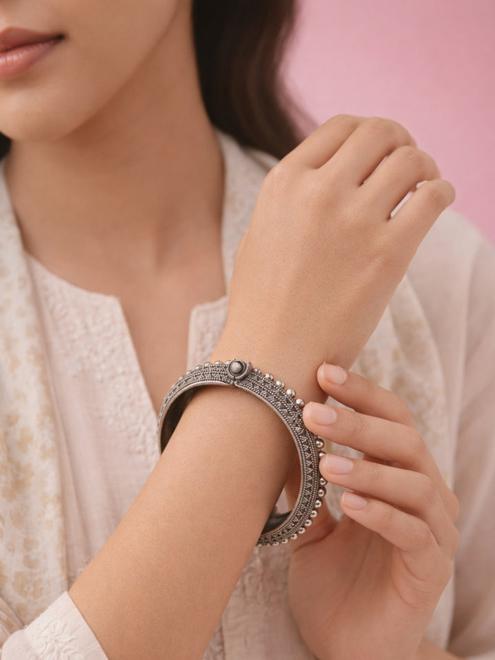 Silver Oxidized Two Tone Brass Kada