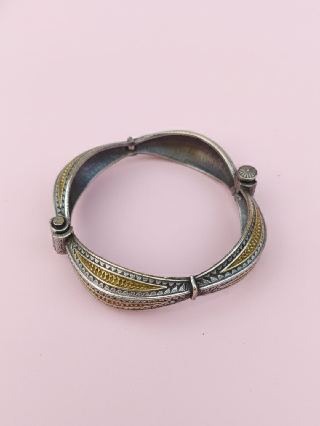 Silver Oxidized Two Tone Brass Kada