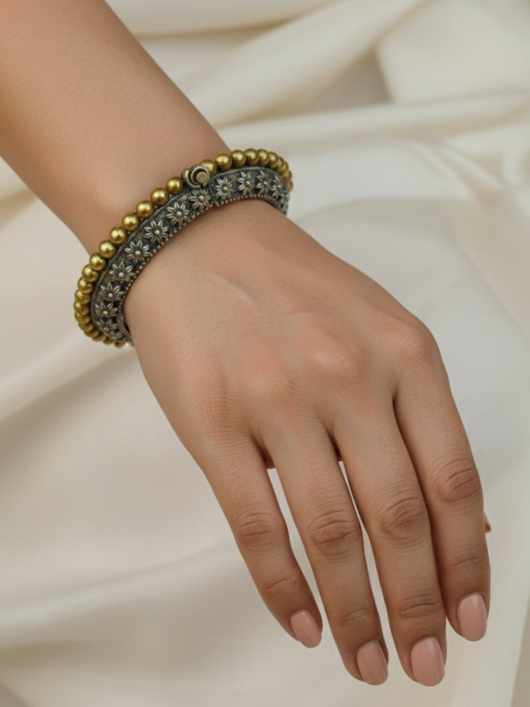 Silver Oxidized Two Tone Brass Kada