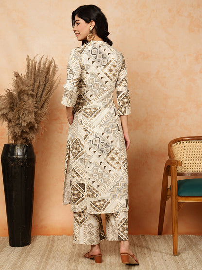 Cotton Flex  Calf Length Printed Straight 3/4 Sleeves Mandarin Kurta