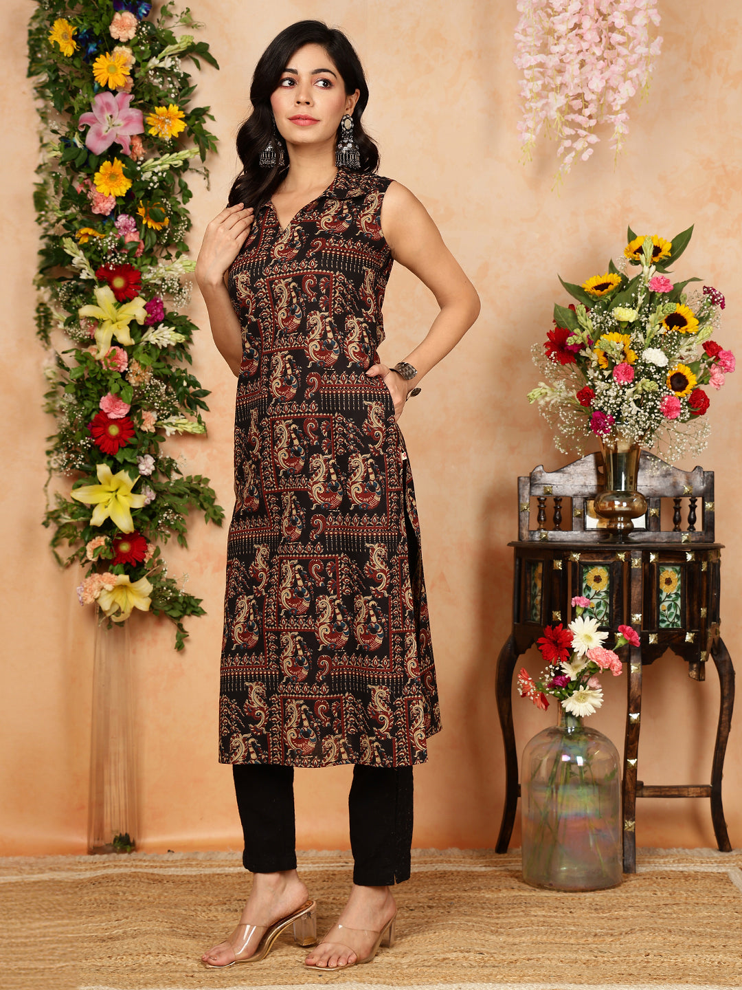 Rayon  Calf Length Printed Straight Slveeless Shirt Coller Kurta