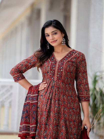 Cotton  Calf Length Printed Flared 3/4 Sleeves V-Neck Kurta Bottom Dupatta Set