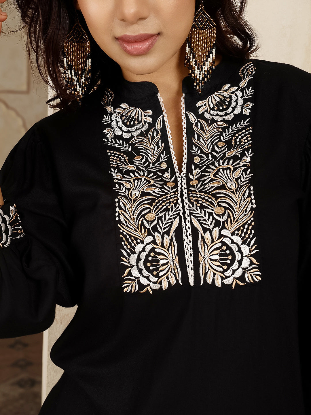 Rayon Hip Length Solid Straight 3/4 Sleeves Round Kurta Suit Set