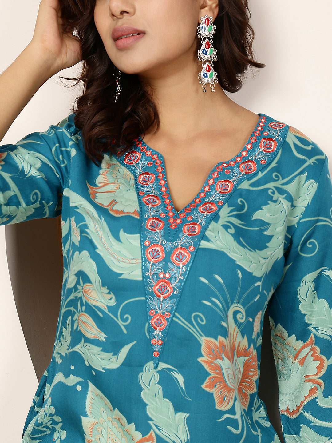 Rayon Calf Length Printed Straight 3/4 Sleeves V Neck Kurta