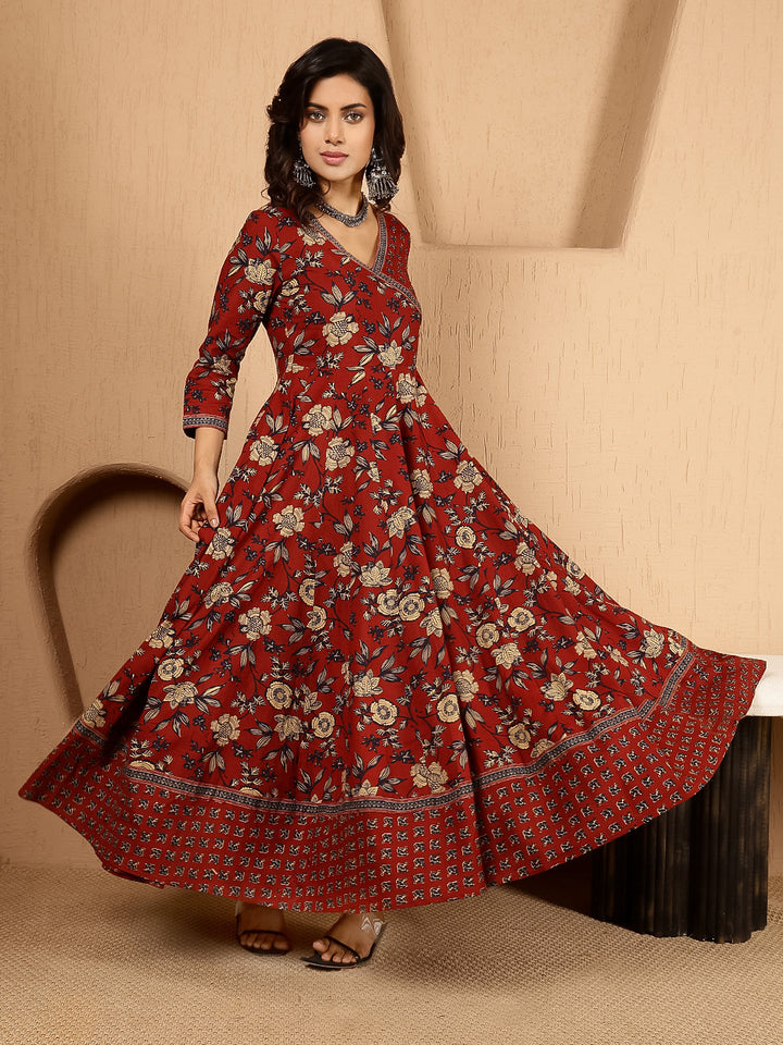 Rayon Ankle Length Printed Flared 3/4 Sleeves V Neck Gown