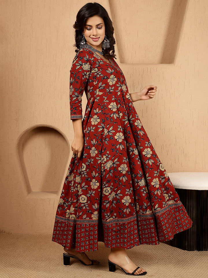 Rayon Ankle Length Printed Flared 3/4 Sleeves V Neck Gown