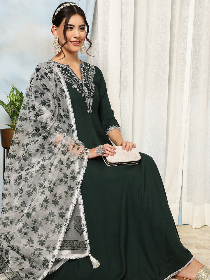 Rayon Calf Length Solid Flared 3/4 Sleeves V-Neck Kurta, Bottom With Dupatta