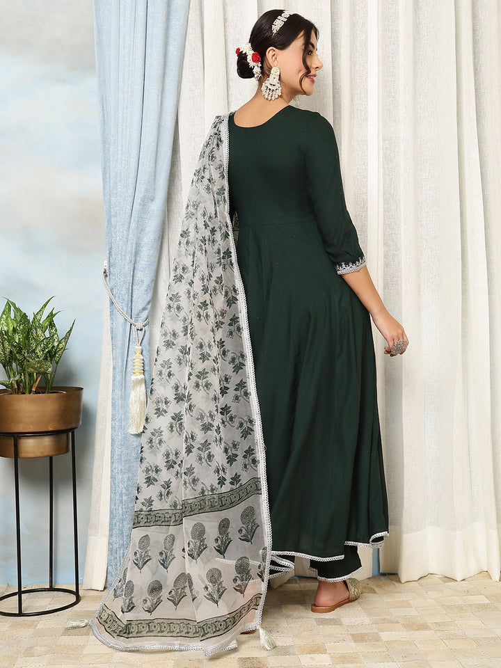 Rayon Calf Length Solid Flared 3/4 Sleeves V-Neck Kurta, Bottom With Dupatta