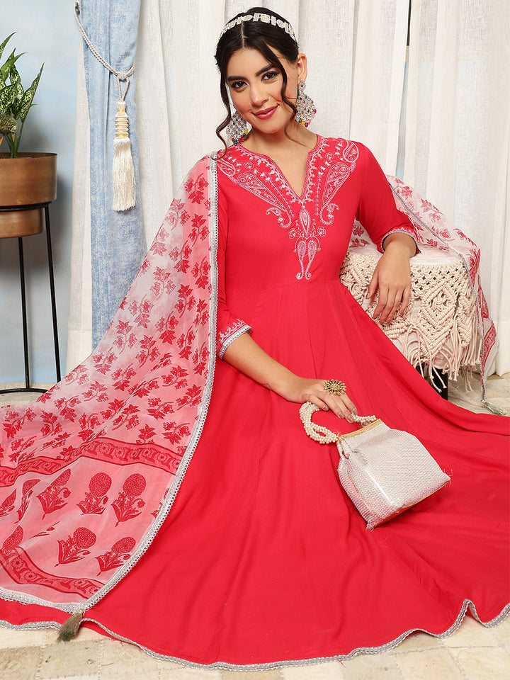 Rayon Calf Length Solid Flared 3/4 Sleeves V-Neck Kurta, Bottom With Dupatta