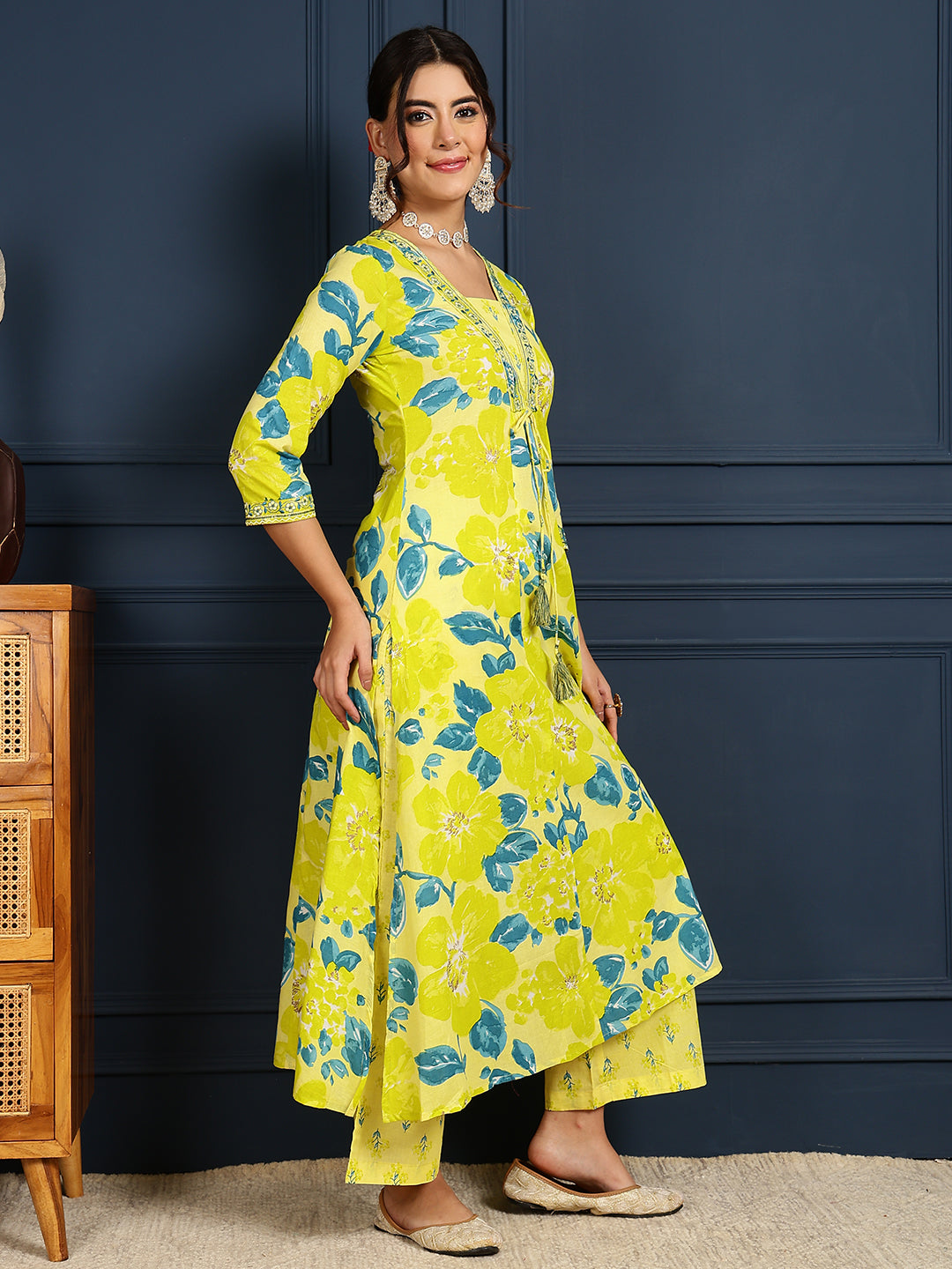 Cotton Calf Length Printed Flared 3/4 Sleeves V-Neck Kurta, Bottom With Dupatta