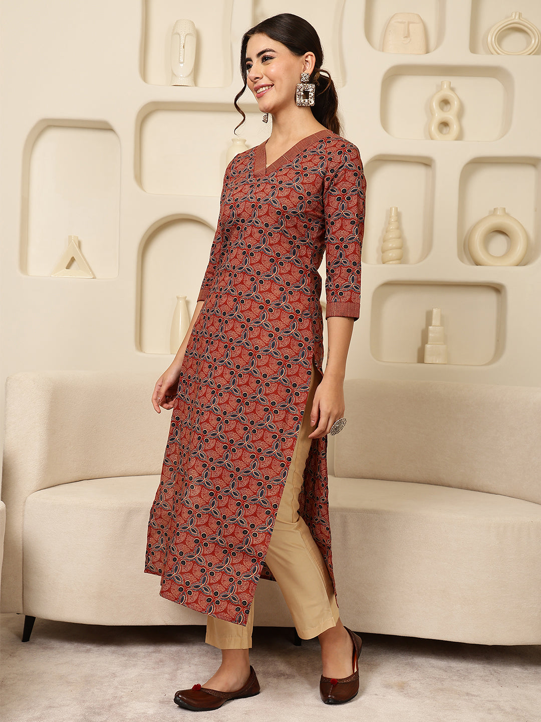 Rayon Calf Length Printed Straight 3/4 Sleeves V-Neck Kurta