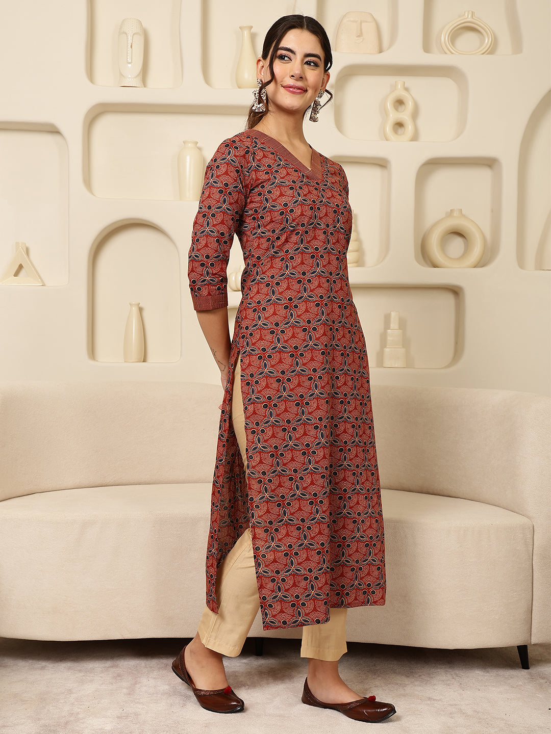 Rayon Calf Length Printed Straight 3/4 Sleeves V-Neck Kurta