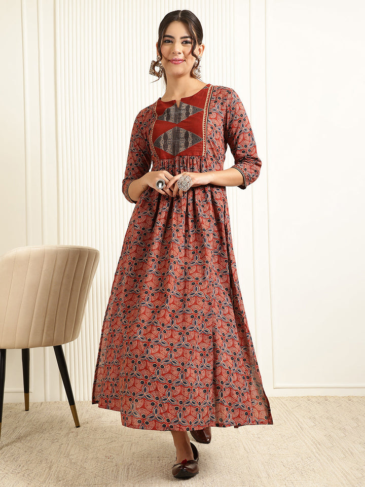 Rayon Calf Length Printed Flared 3/4 Sleeves Round Neck Kurta