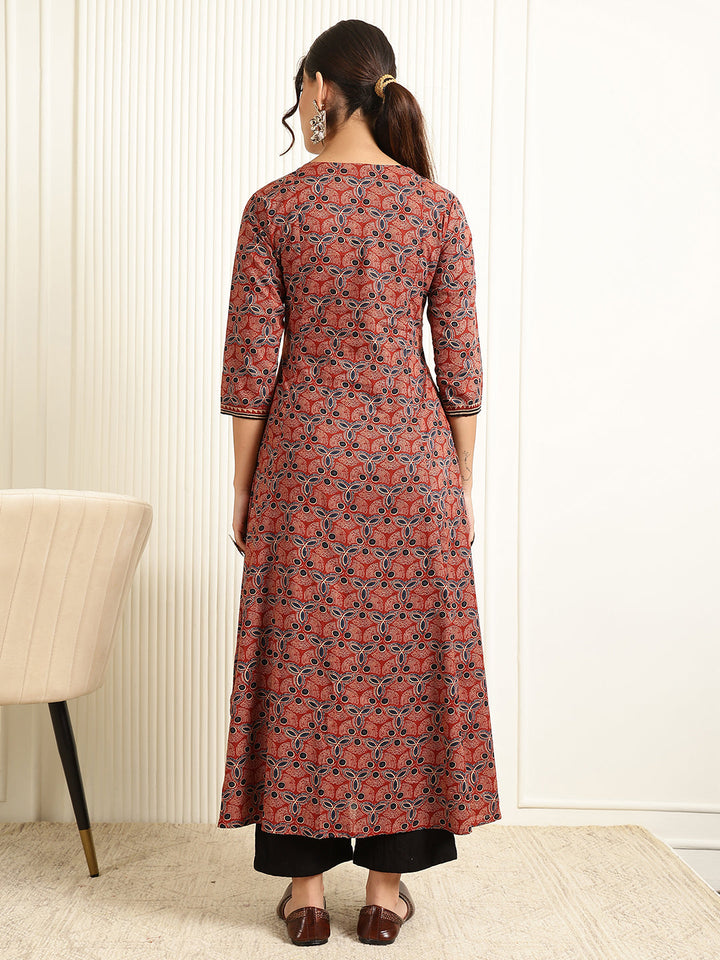 Rayon Calf Length Printed Flared 3/4 Sleeves Round Neck Kurta