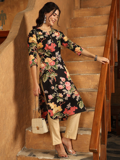 Cotton Calf Length Printed Straight 3/4 Sleeves Round Neck Kurta