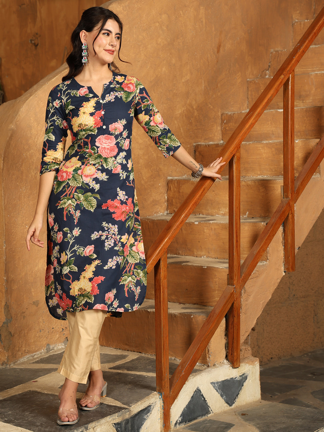 Cotton Calf Length Printed Straight 3/4 Sleeves Round Neck Kurta