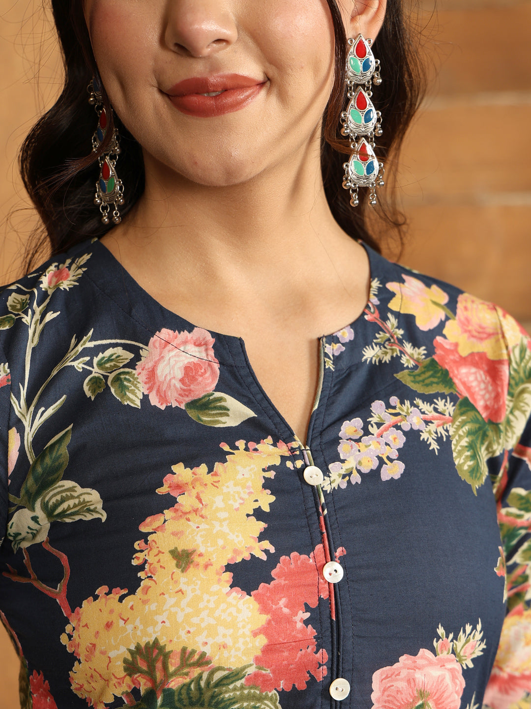 Cotton Calf Length Printed Straight 3/4 Sleeves Round Neck Kurta