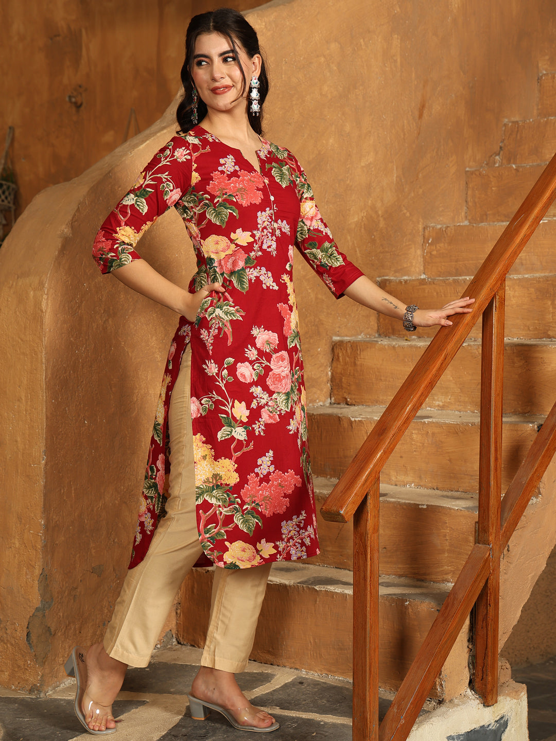 Cotton Calf Length Printed Straight 3/4 Sleeves Round Neck Kurta