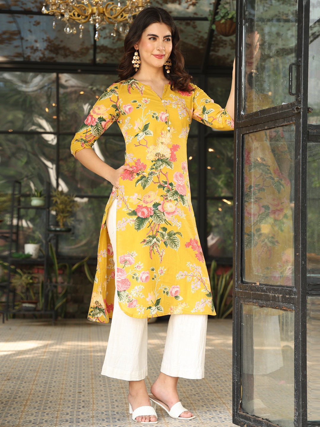 Cotton Calf Length Printed Straight 3/4 Sleeves Round Neck Kurta