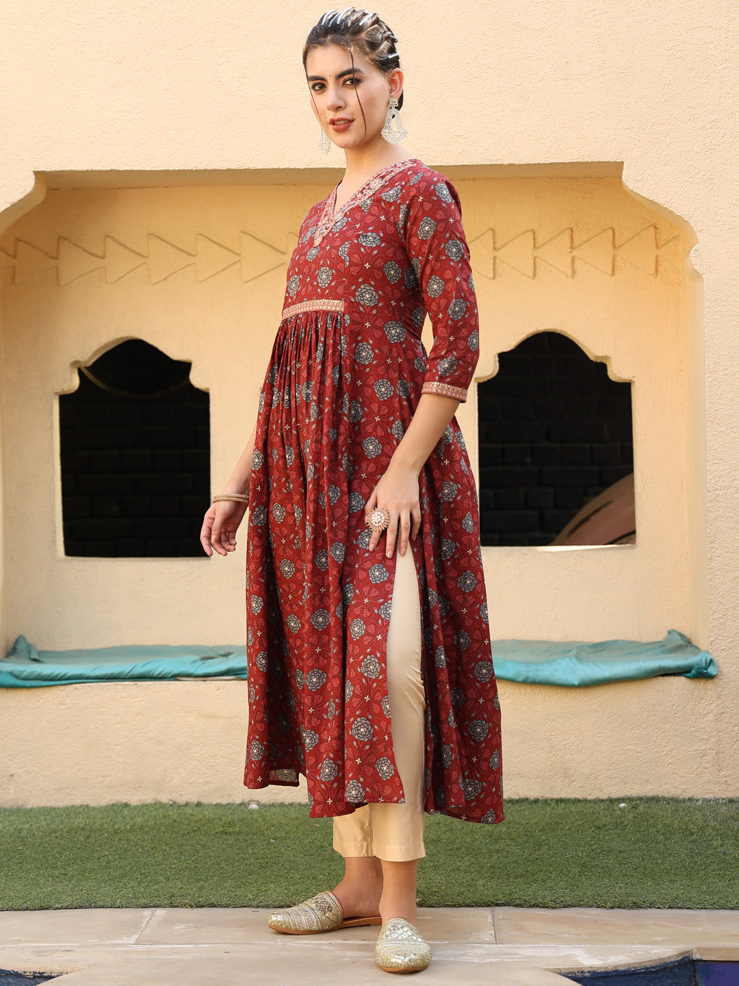 Cotton Calf Length Printed Flared 3/4 Sleeves V-Neck Kurta
