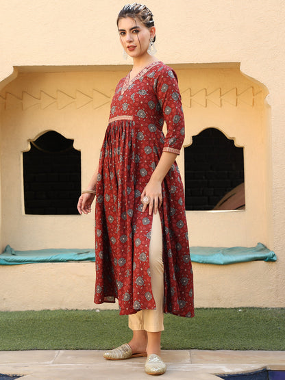 Cotton Calf Length Printed Flared 3/4 Sleeves V-Neck Kurta