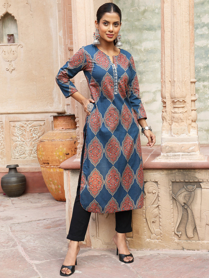 Cotton Calf Length Printed Straight 3/4 Sleeves Round Neck Kurta
