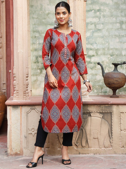 Cotton Calf Length Printed Straight 3/4 Sleeves Round Neck Kurta
