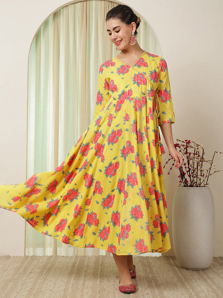 Rayon Calf Length Printed Flared 3/4 Sleeves V-Neck Kurta
