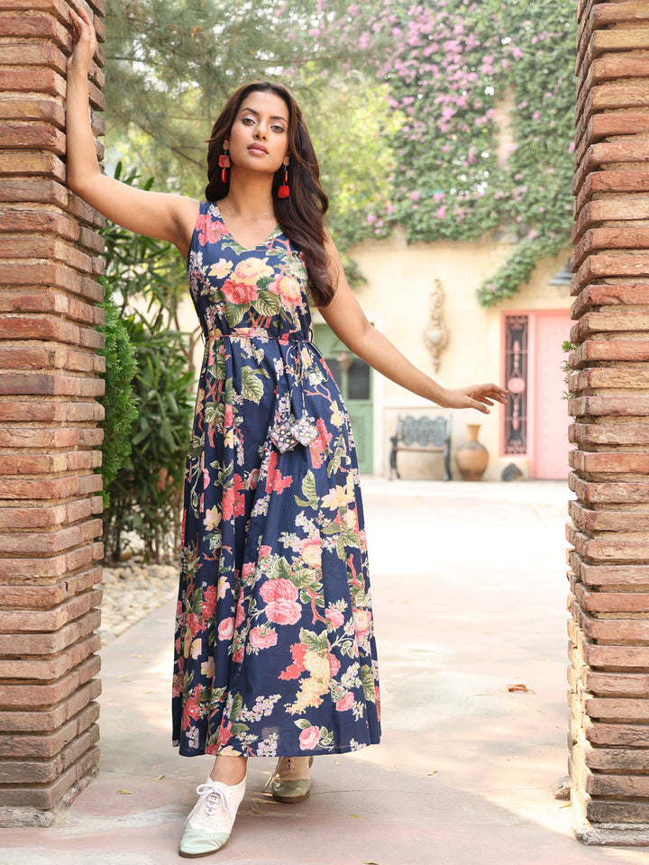 Cotton Ankle Length Printed Flared 3/4 Sleeves V-Neck Kurta