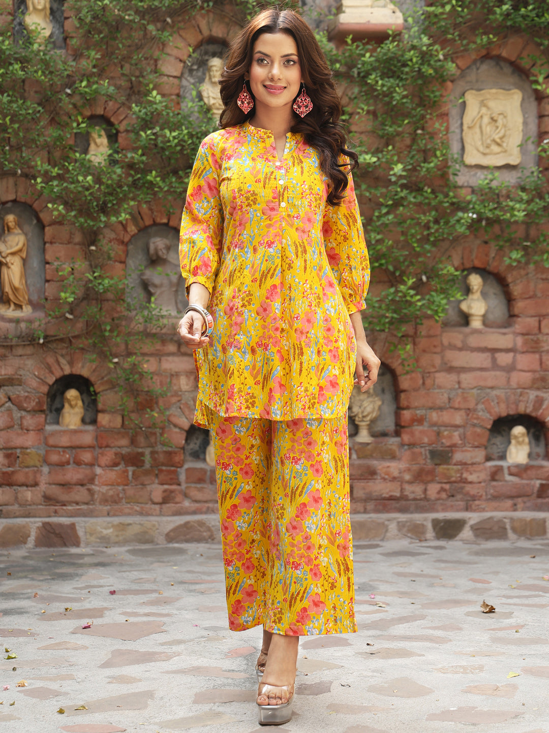 Cotton Hip Length Printed Straight 3/4 Sleeves Mandarin Kurta Bottom Set