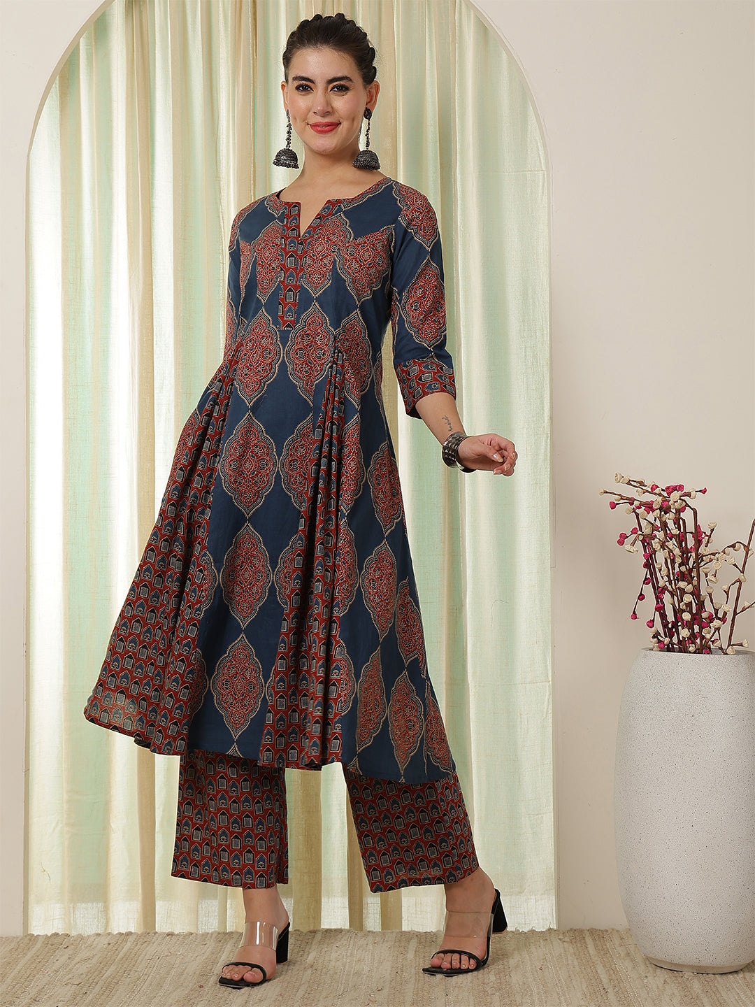 Cotton Calf Length Printed Flared 3/4 Sleeves Round Neck Kurta Bottom Set