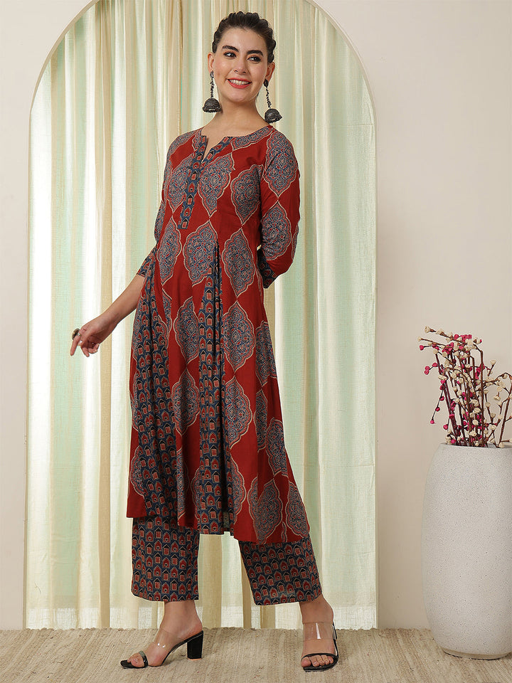 Cotton Calf Length Printed Flared 3/4 Sleeves Round Neck Kurta Bottom Set