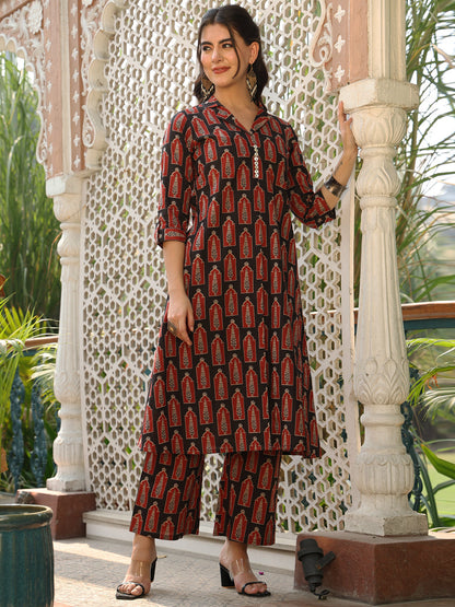 Cotton Calf Length Printed A-line 3/4 Sleeves Shirt Collar Kurta Bottom Set