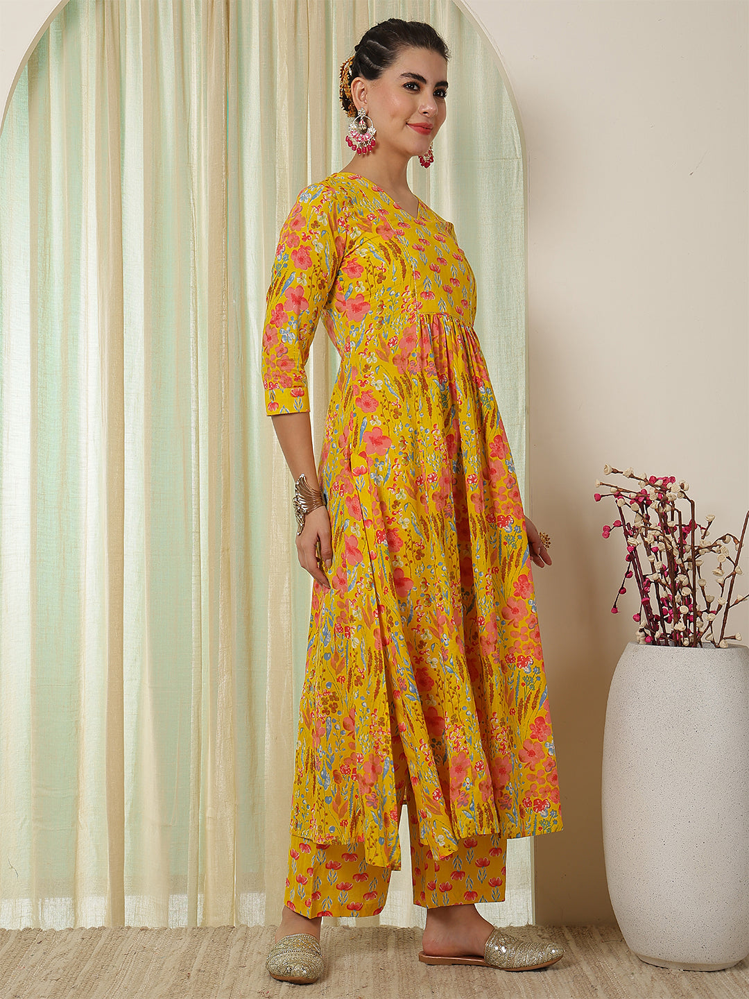 Cotton Calf Length Printed Flared 3/4 Sleeves V-Neck Kurta Bottom Set