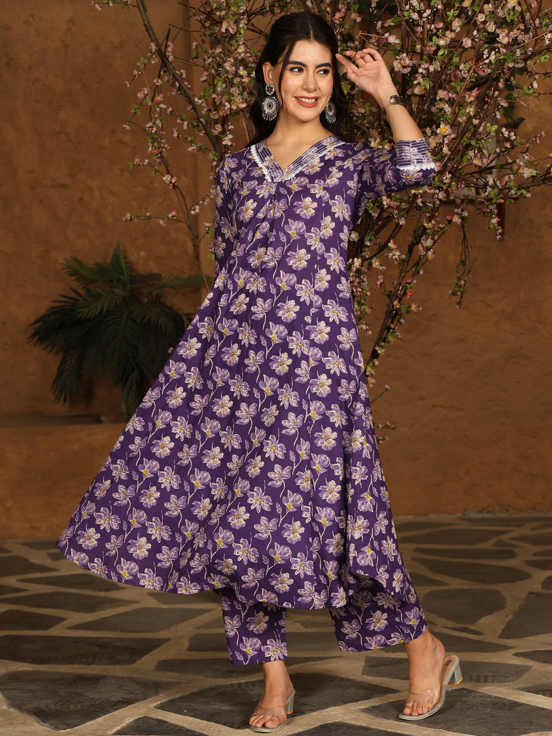 Rayon Calf Length Printed Flared 3/4 Sleeves V-Neck Kurta Bottom Set
