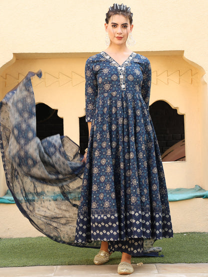 Cotton Calf Length Printed Flared 3/4 Sleeves V-Neck Kurta Suit Set