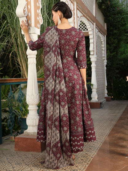 Cotton Calf Length Printed Flared 3/4 Sleeves V-Neck Kurta Suit Set