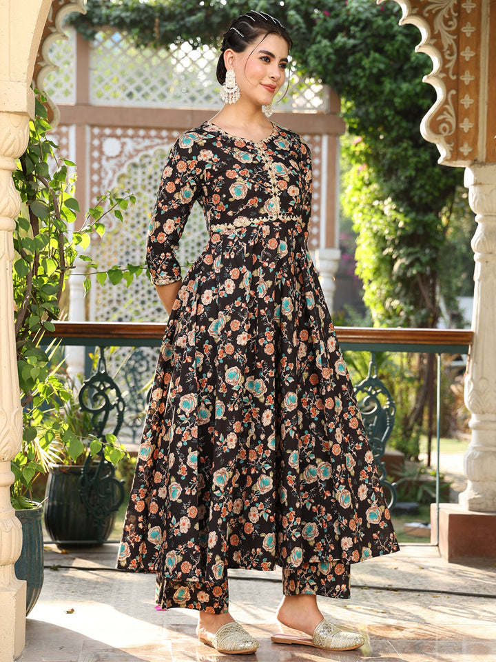 Cotton Calf Length Printed Flared 3/4 Sleeves Round Neck Kurta Suit Set