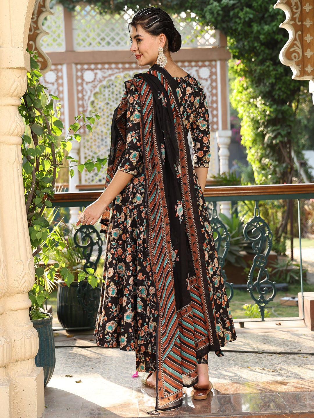 Cotton Calf Length Printed Flared 3/4 Sleeves Round Neck Kurta Suit Set