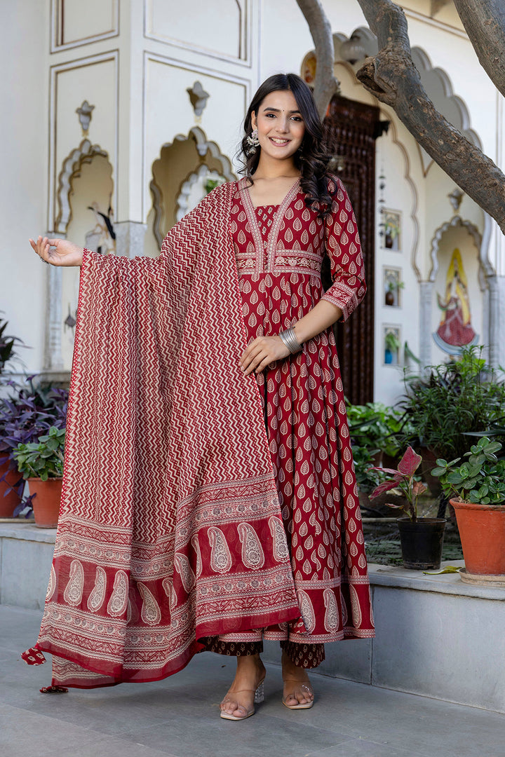 Gulmohar Jaipur maroon cotton printed kurta suit set – wholesale supplier