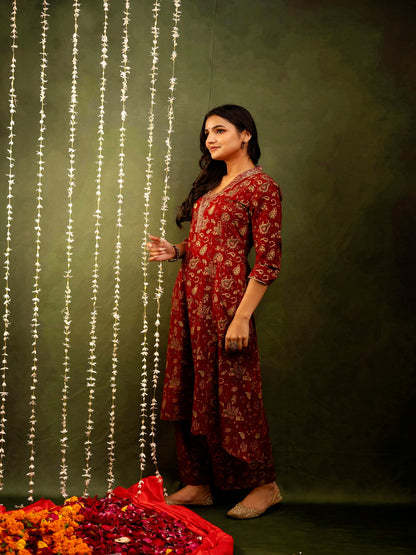 Cotton Calf Length Printed A-Line 3/4 Sleeves V-Neck Kurta Bottom Set