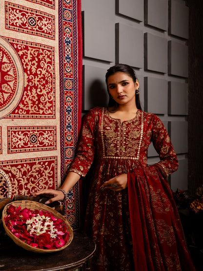 Rayon Calf Length Printed Flared 3/4 Sleeves Round Neck Kurta Bottom Dupatta Set