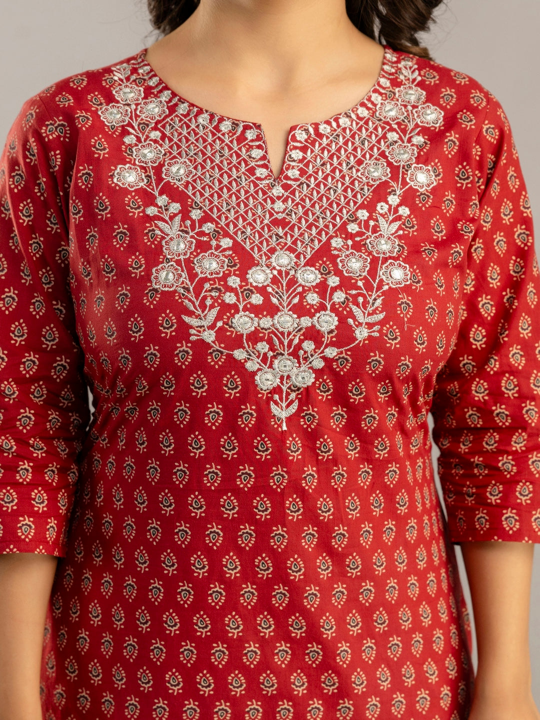 Cotton Calf Length Printed Straight 3/4 Sleeves Round Neck Kurta