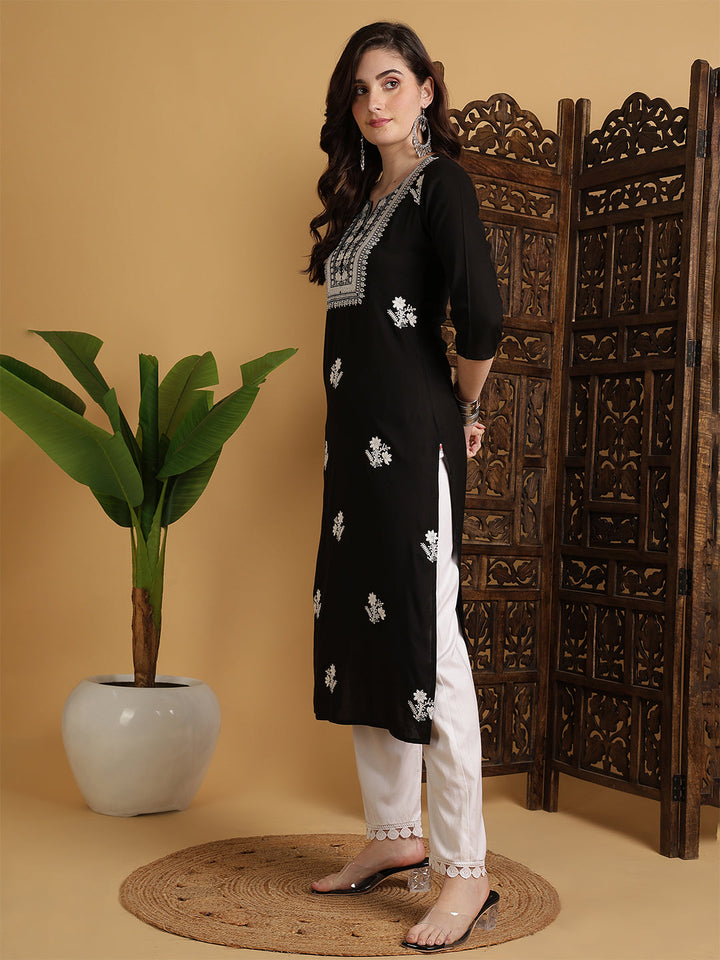Rayon Calf Length Solid Straight 3/4 Sleeves Round Neck Kurta