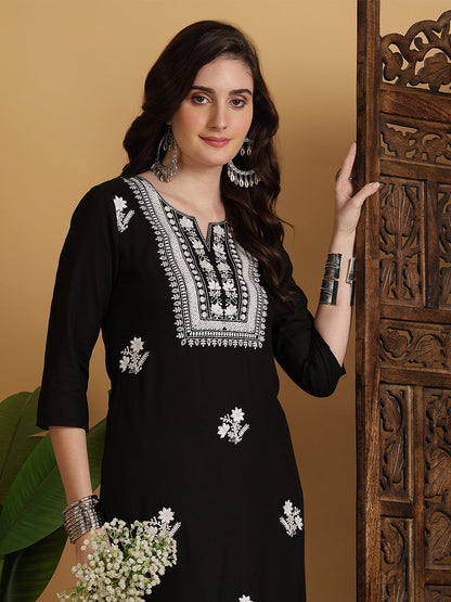 Rayon Calf Length Solid Straight 3/4 Sleeves Round Neck Kurta